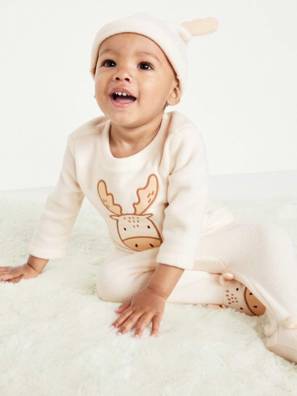 Old Navy Unisex 3 Piece Holiday Layette Set for Babies  Size Newborn  NWT